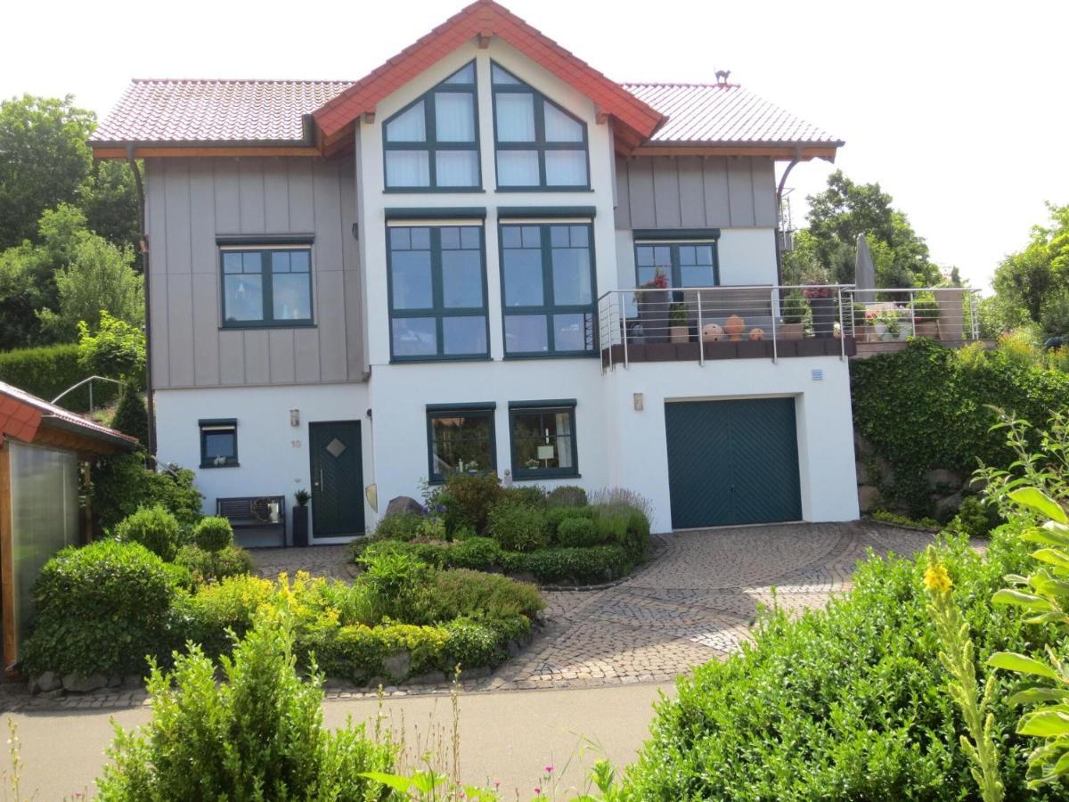 Holiday Flat With Idyllic Garden In Даун Экстерьер фото