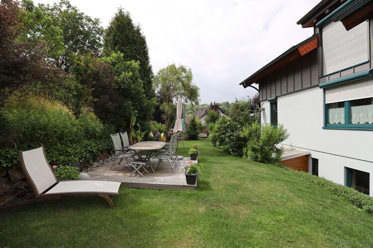 Holiday Flat With Idyllic Garden In Даун Экстерьер фото